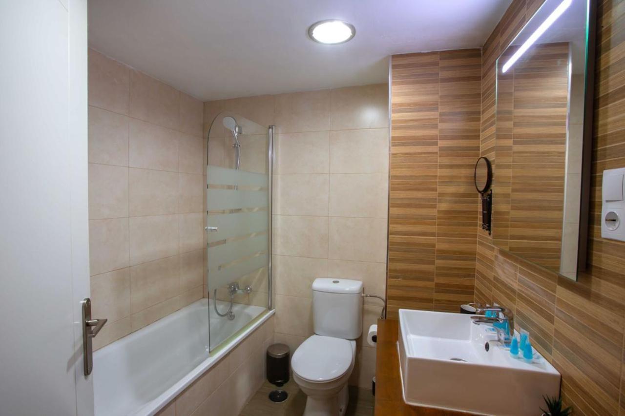 Holidays2Malaga Lagunillas 3 Bedrooms Downtown Local Area 500Mb Free Wifi Exterior foto